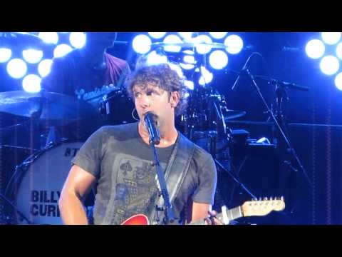 Billy Currington - Must Be Doin' Somethin' Right LIVE at Ak-Chin Pavilion in Phoenix 6/18/2015