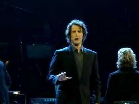 Josh Groban Sings "Where I want to be" at Chess May 12th2008