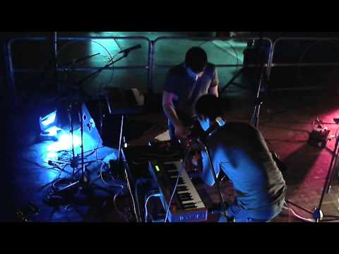REDRUM ALONE in Redrum Alone - live at Appula Groove Music Fest