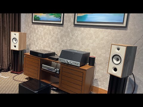 UNBOXING Triangle BOREA BR04 Bookshelf Speakers  