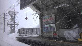 preview picture of video '豪雪の北越急行ほくほく線　Hokuetsu Express Hokuhoku line in heavy snow'