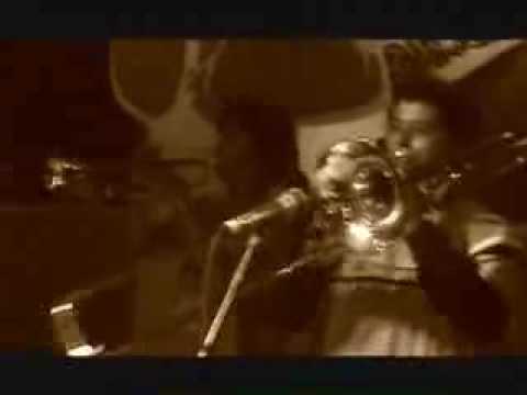 Vídeo Clipe " LUZ DO SOL " - Raízes Rasta