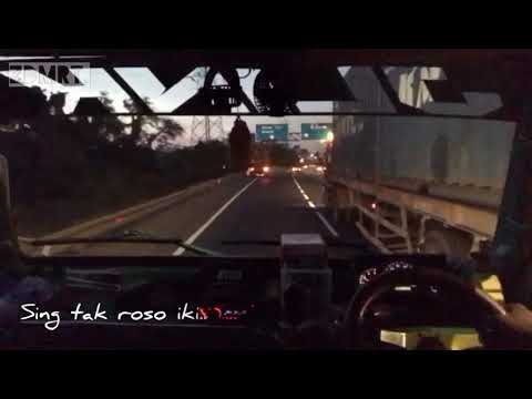 Sewates Kerjo || Lirik || Versi dalam kabin Truck Jlink
