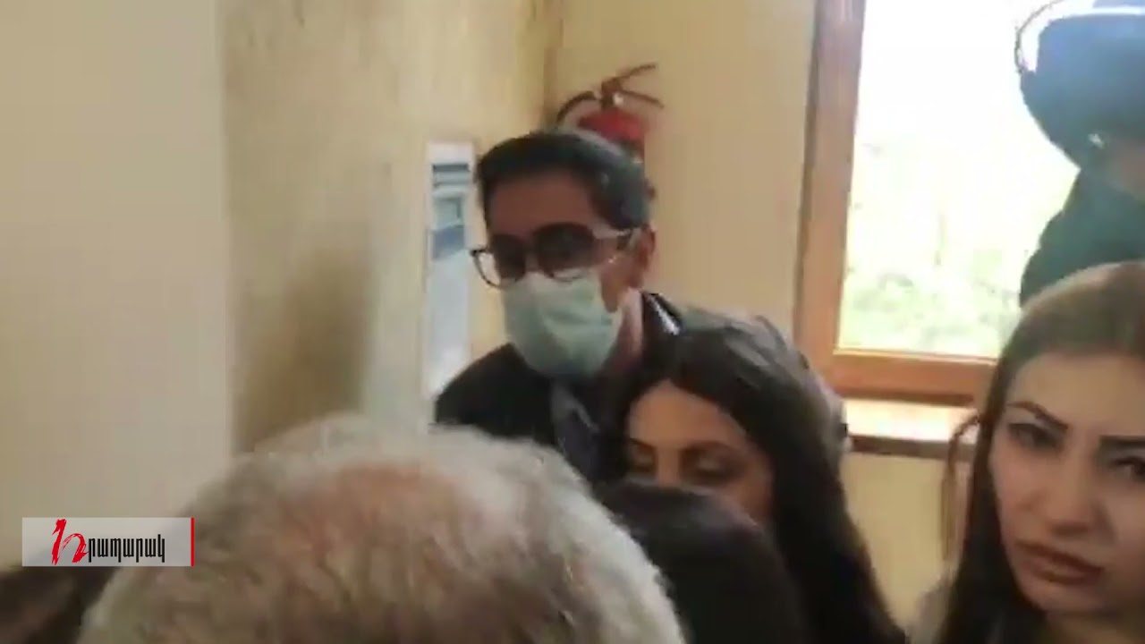 Պաշտպանության նախարարը Արցախի հողերը հայկական համարո՞ւմ է