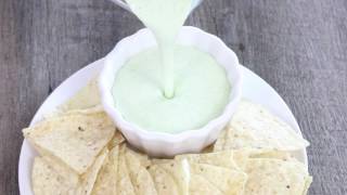 How to Make Creamy Jalapeno Ranch Dressing Using Greek Yogurt