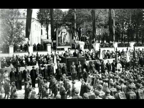 Stary Luck! Albert Harris sings "Pytasz mnie, czemu nie placze..." - 1940.avi