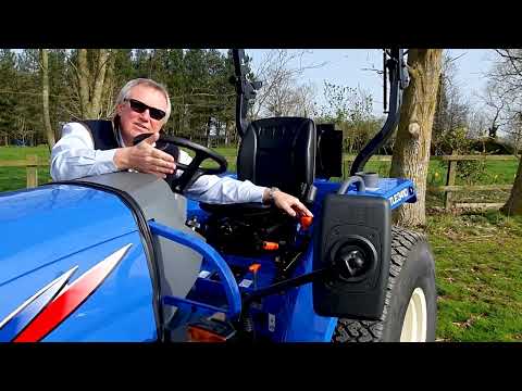 Iseki TLE3410 Compact Tractor - Image 2