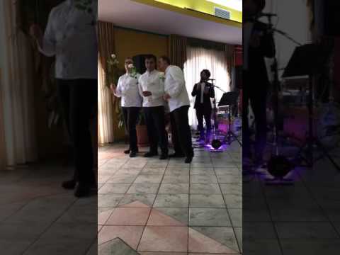 Ingresso degli sposi al ristorante !!! Luca e Cinzia!!