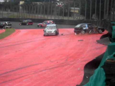 Acidente 2ª etapa do Campeonato Paulista - Marcas e Pilotos - 2010