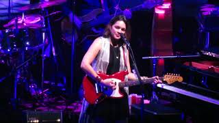 2017 03 08 Norah Jones - Stuck