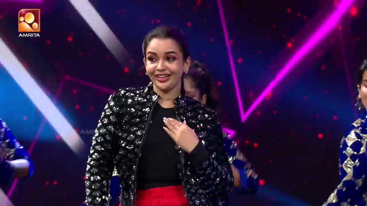 വേദിയിൽ റൊമാൻസ് നിറച്ച് അർജുനും ആലീസും… ❤️✨ | Ee Chirikkum Thali