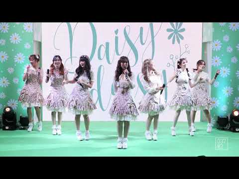 190825 DAISY DAISY - เพราะเธอ @ Daisy Daisy The Debut, Central World [Overall Stage 4K 60p]
