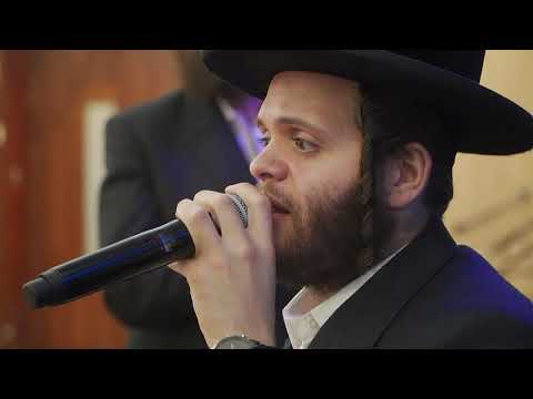 אדרבה, בביצוע זאנוויל וינברגר עם מקהלת מלכות בברית