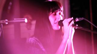 Suite N°7 - Session #9 - Live de Au Revoir Simone - &quot;Crazy&quot;