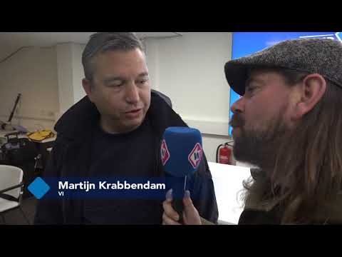 D'R UIT MET BUYT - De Bekerkraker