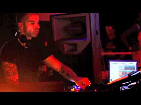 Chris Liebing 14 ottobre 2011 Kindergarten Bologna Part.3
