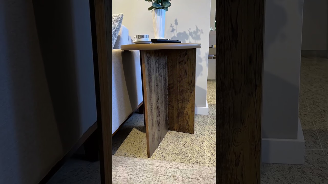 Thumbnail do vídeo - Mesa de Apoio Delta - Pinho