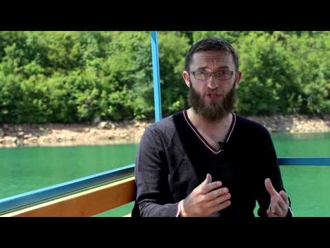 Al-Qari'a ( Udar zastrašujući ) - Kur'anske poruke