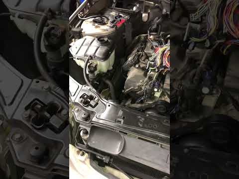 03 Mercdece Benz C240 engine replacement step by step part1