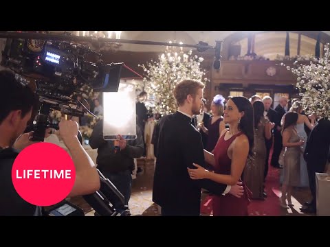 Harry & Meghan: A Royal Romance (Behind the Scenes)