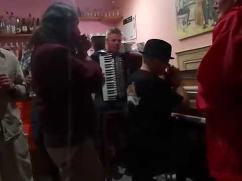 Festival off de la Roquebrou 2014 : Rickye Nye bien accompagné au "107"