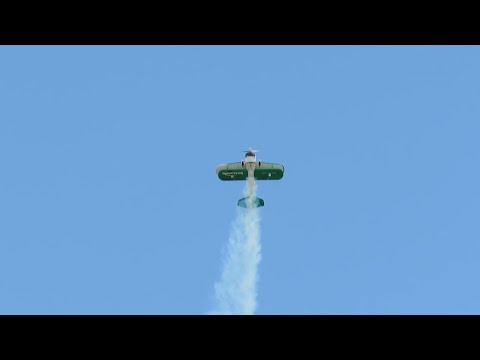 S2S Raptor Biplane Aerial Stunts - Charleston Air Show 2022