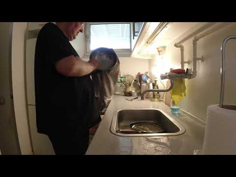 MongoTV_5326 - Laver Varm Aftensmad SØNDAG EFTERMIDDAG