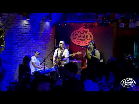 Kelvis Ochoa: New Year's Eve