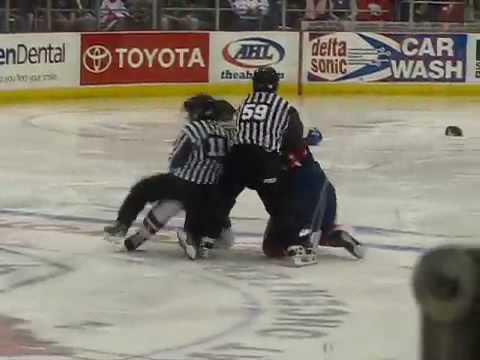 Mike Duco vs Ryan Garlock