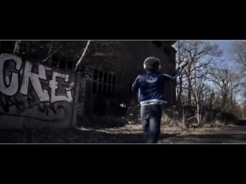 Flieg Bruder (Sinntek Ft. Pikasso) Full HD