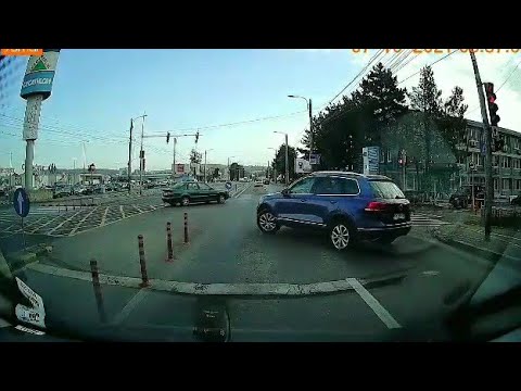 Trece pe roșu și intră pe interzis, la SCS Suceava