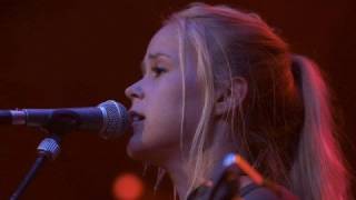 The City - Tina Dickow