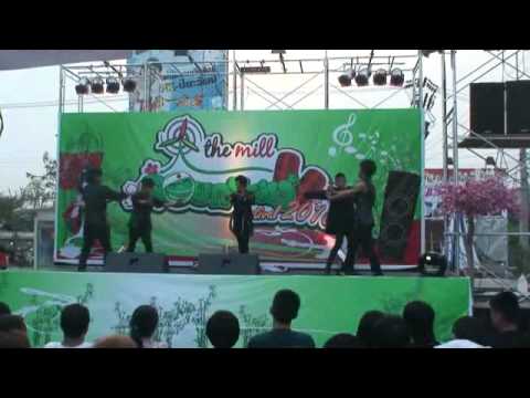 Exso[6] Cover Beast / B2ST @ The mill 2010