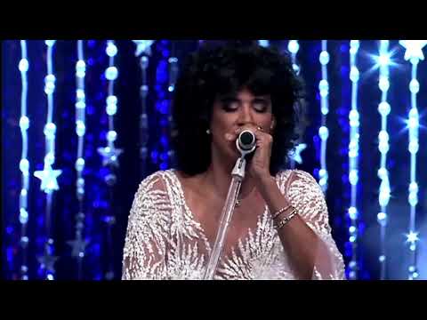 Definição Da Moça - Simone