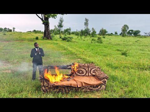 Button Rose and Jaci Distribui 