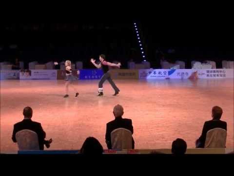 Ivan KLIMOV und Ekaterina TIKHONOVA WDSG Kaohsiung 2013 R´n´R Fußtechnik