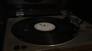 Download lagu LP Vinyl 'Vina Panduwinata - Cinta Indonesia' of Pagelaran Karya Cipta by Guruh Soekarno Putra mp3 Download lagu LP Vinyl 'Vina Panduwinata - Cinta Indonesia' of Pagelaran Karya Cipta by Guruh Soekarno Putra mp3