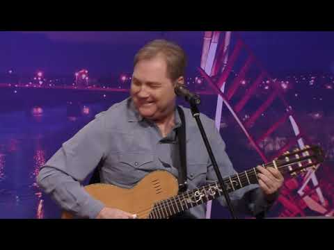 Steve Wariner - "Chet's Guitar" & Interview (Live on CabaRay Nashville)