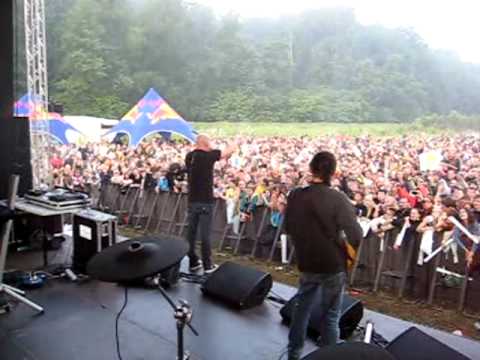 Infected Mushroom - Converting Vegetarians + In Front Of Me @ Moscow - Russia 2009