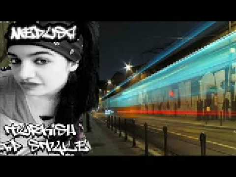 Medusa Feat Rahdan Sus Kız