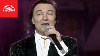 Videoklip: Karel Gott - Rána hlavou do zdi (live) s textom piesne Videoklip Karel Gott - Rána hlavou do zdi (live) s textom piesne