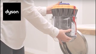 How to empty and clean the clear bin on your Dyson Ball™ cylinder vacuum
