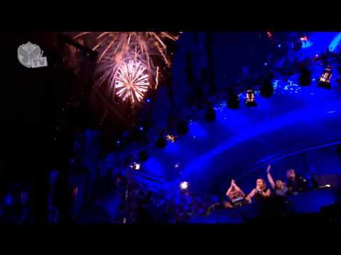Tomorrowland 2013 Final performance David guetta - Steve aoki - Afrojack - Nicky romero [HD]