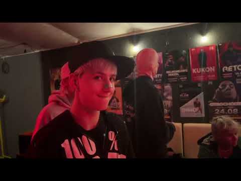 BLONDE BOYS SUMMER SPOTYKA PIWKO NIE MOŻNA