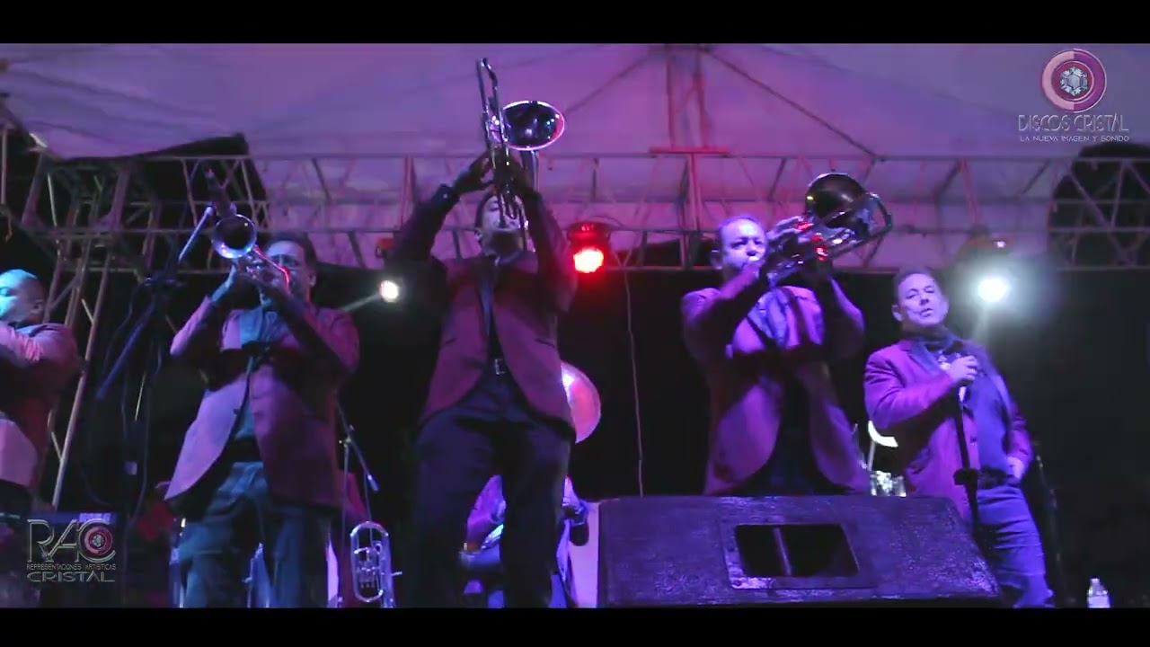 03 La Negra Que Las Afloja. Banda Arrazadora Del Desierto.