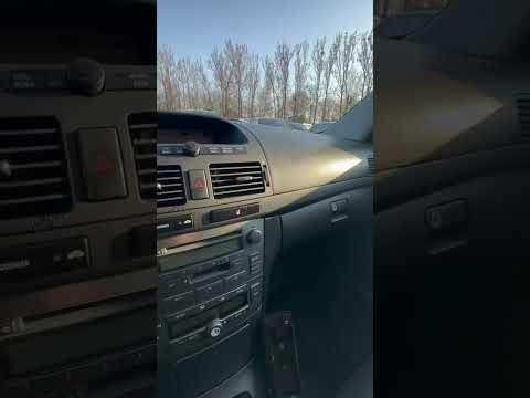 фото toyota avensis ii 0