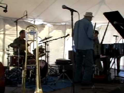 Jon Seiger All-Stars with Joe Muranyi - Softly As In A Morning Sunrise.mp4