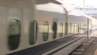 preview picture of video 'のぞみ16号(N700系) 徳山駅 到着 Shinkansen N700 series arrive'