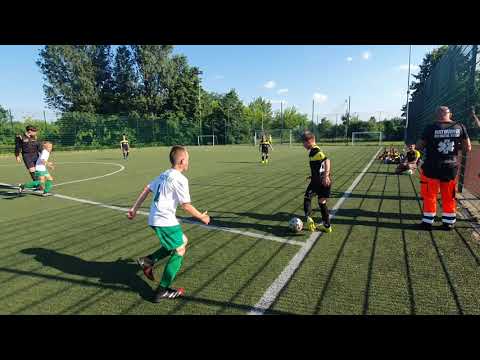 Akademia Radomiak 2010 Beniaminek Radom -16 :1 cz1