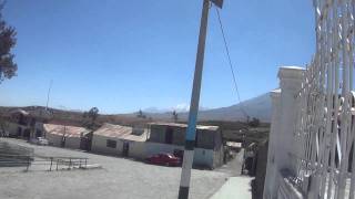 preview picture of video 'Chiguata (Arequipa) Plaza principal'